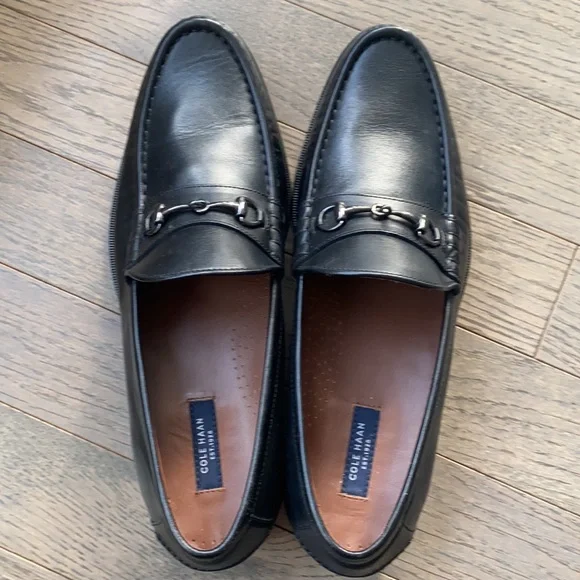 Cole Haan Black Leather Loafers with Silver/Chrome Horsebit Detail
